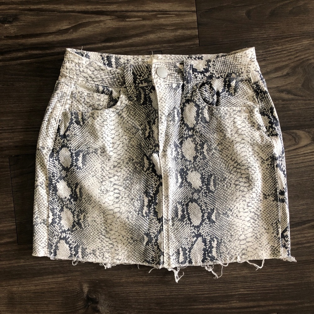 Snake Print Frayed Mini Skirt